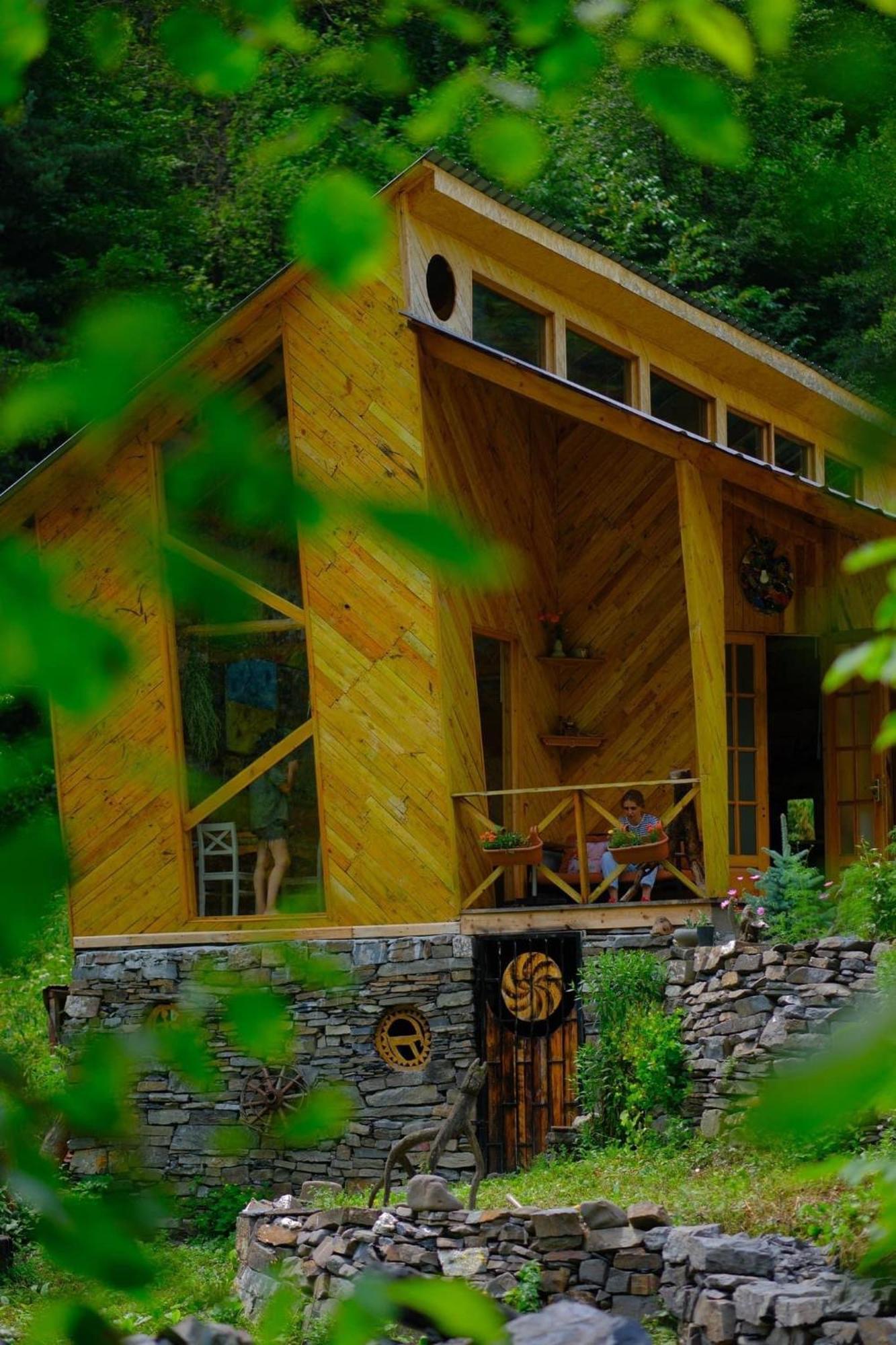 Korsha Guesthouse Roshka Экстерьер фото