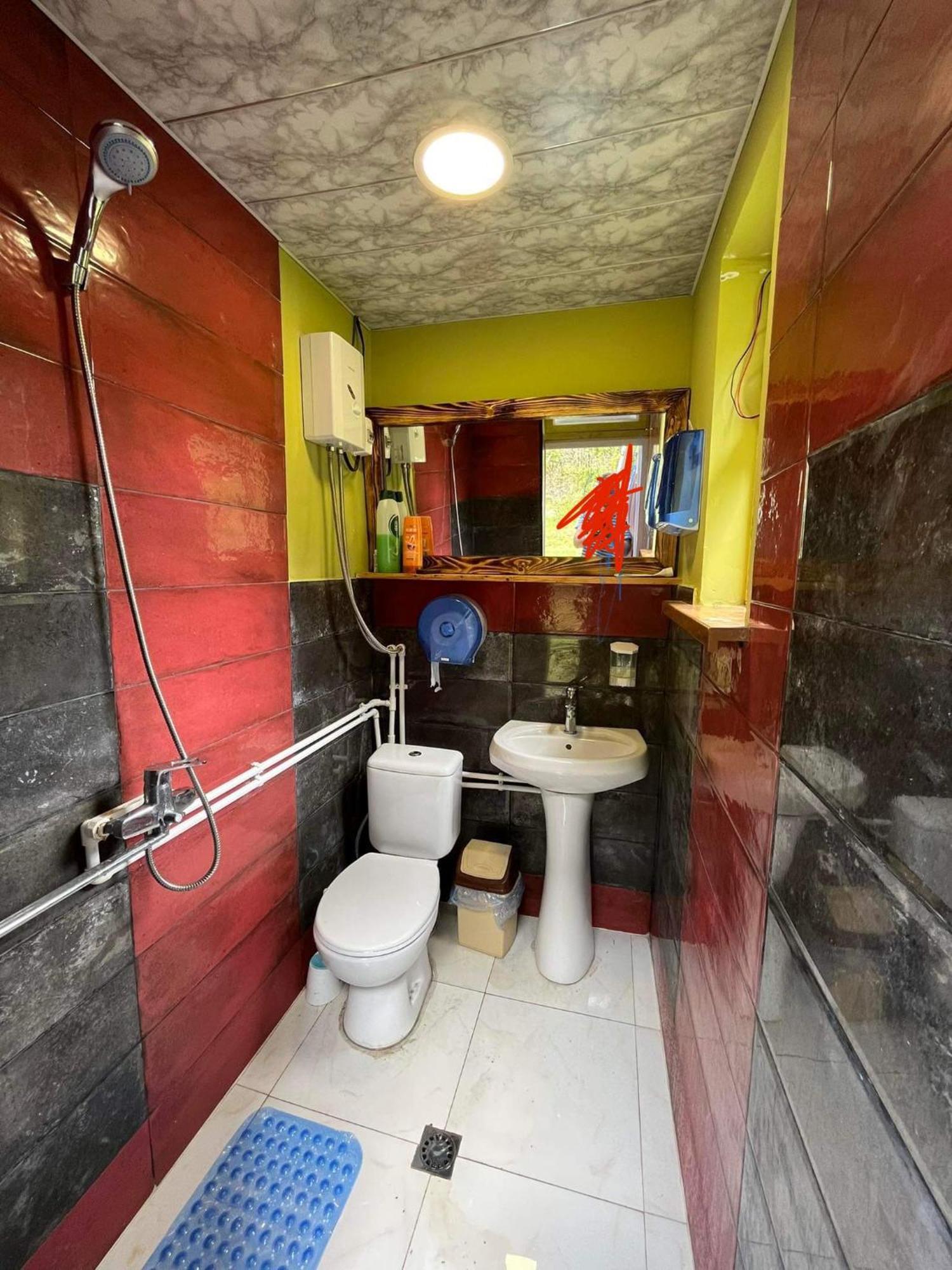Korsha Guesthouse Roshka Экстерьер фото